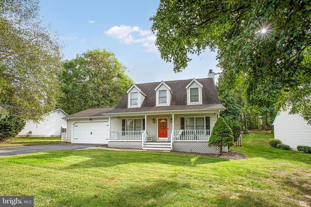 16 S POINTE LN, Fredericksburg, VA 22405