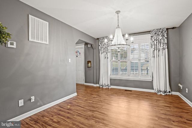 16 S POINTE LN, Fredericksburg, VA 22405