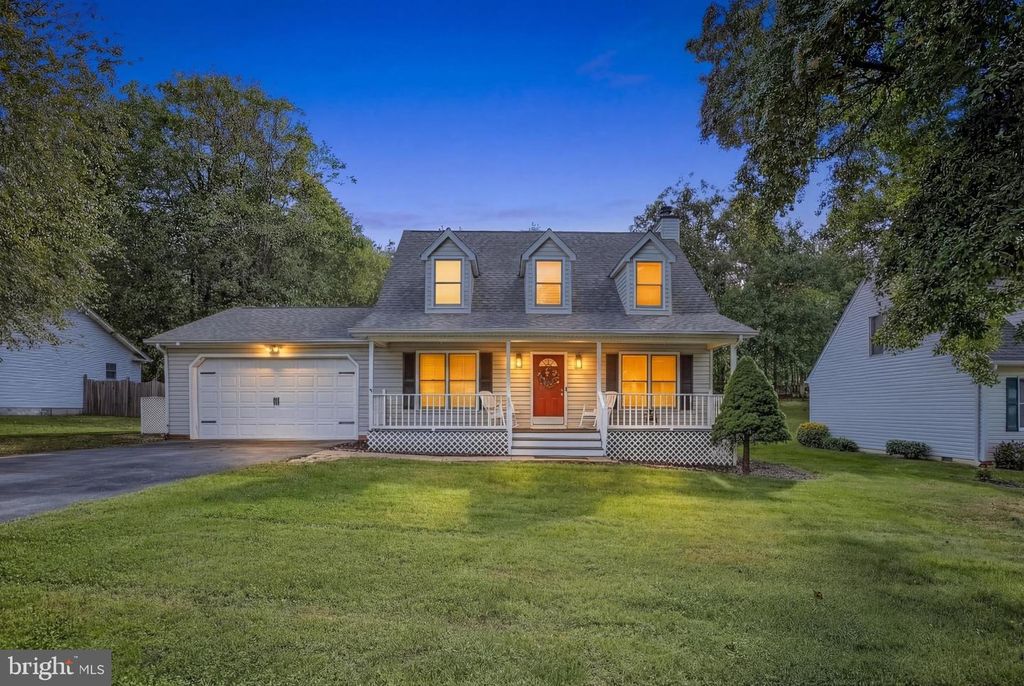 16 S POINTE LN, Fredericksburg, VA 22405