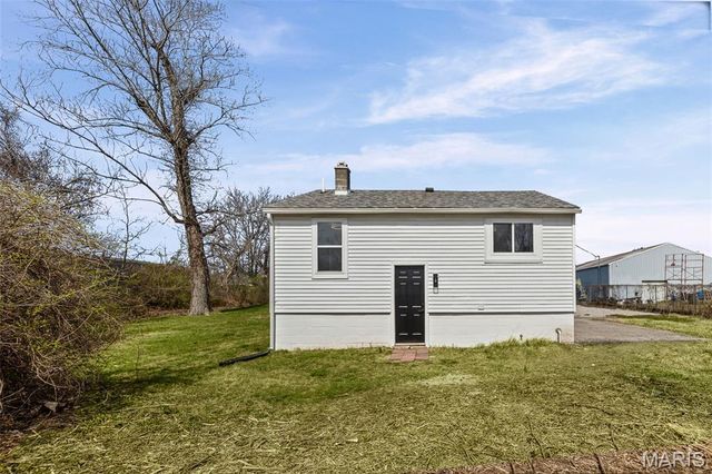 4132 Pontoon Road, Granite City, IL 62040