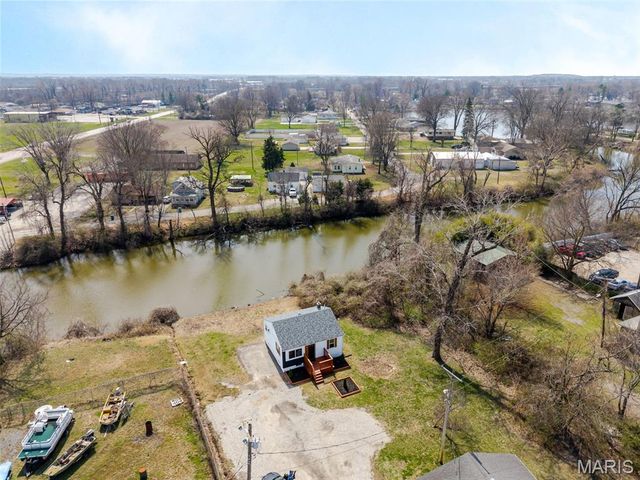 4132 Pontoon Road, Granite City, IL 62040