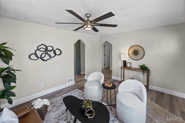 4132 Pontoon Road, Granite City, IL 62040