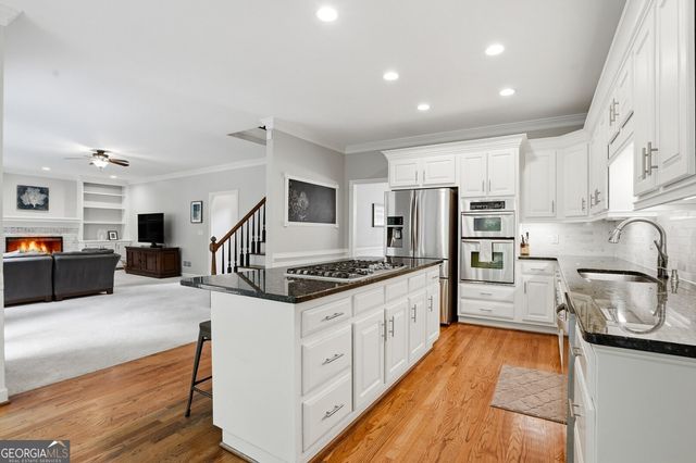 280 Flowing Spring Trail, Roswell, GA 30075
