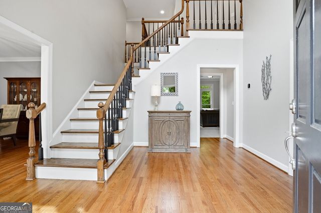 280 Flowing Spring Trail, Roswell, GA 30075