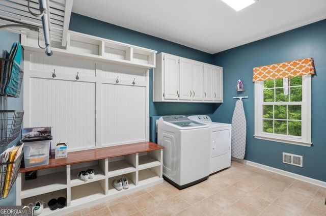 280 Flowing Spring Trail, Roswell, GA 30075