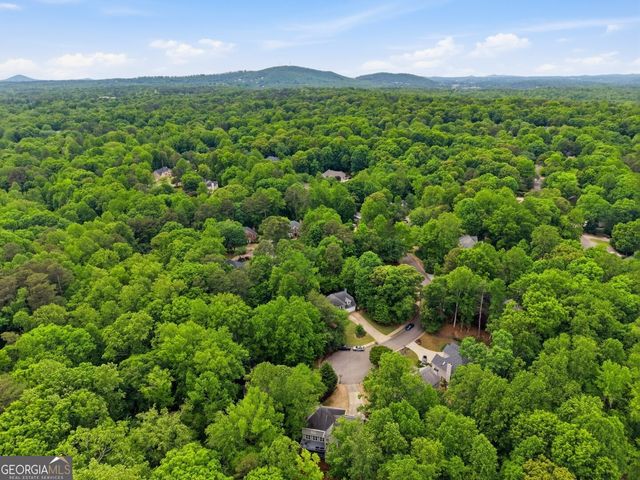 280 Flowing Spring Trail, Roswell, GA 30075
