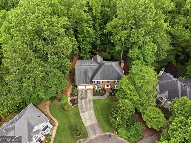 280 Flowing Spring Trail, Roswell, GA 30075