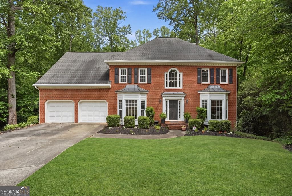 280 Flowing Spring Trail, Roswell, GA 30075