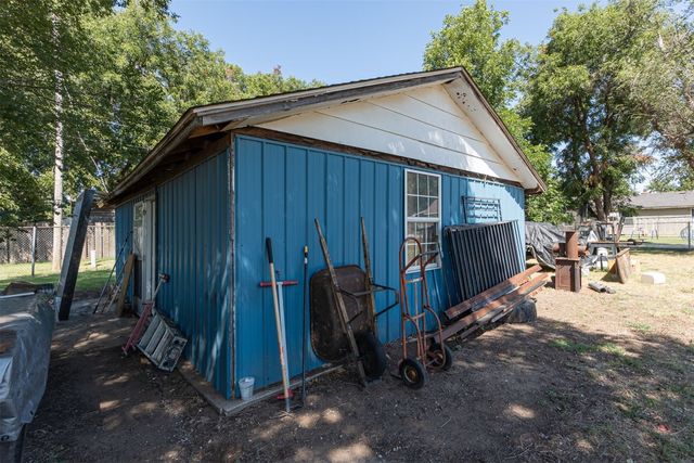 2502 N Adams Street, Enid, OK 73701
