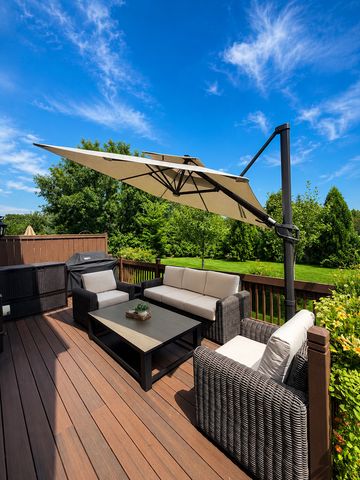3849 Appian Way, Glenview, IL 60025