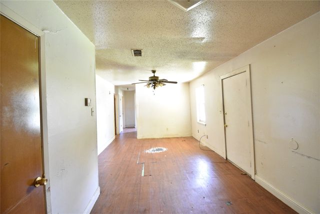 3054 Gordonia, Shreveport, LA 71107