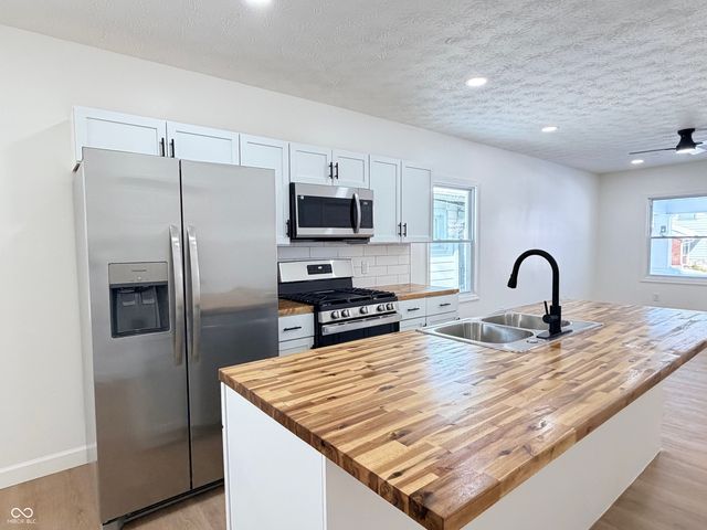 2531 Brookway Street, Indianapolis, IN 46218