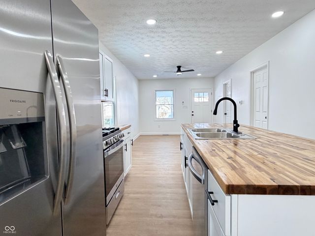 2531 Brookway Street, Indianapolis, IN 46218