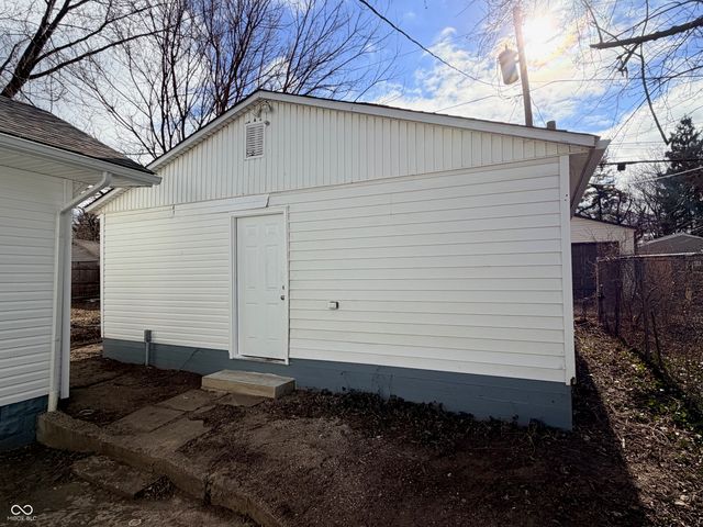 2531 Brookway Street, Indianapolis, IN 46218