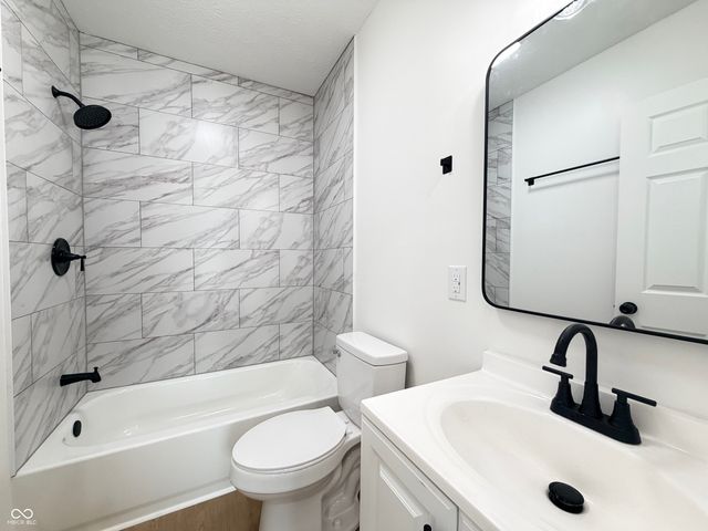 2531 Brookway Street, Indianapolis, IN 46218