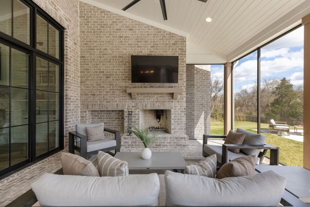 9331 Joslin Ct, Brentwood, TN 37027