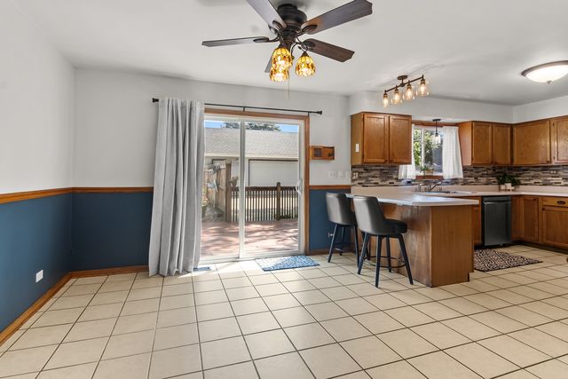 2910 Hickory Lane, Twin Lakes, WI 53181