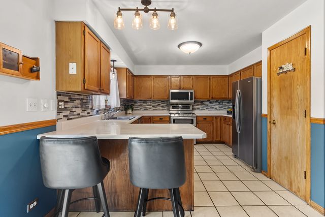 2910 Hickory Lane, Twin Lakes, WI 53181