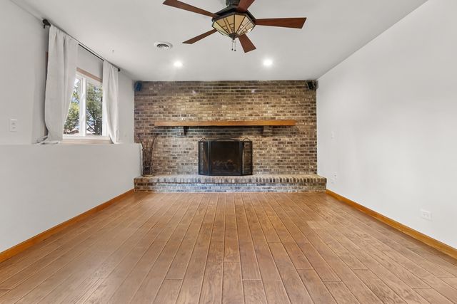 2910 Hickory Lane, Twin Lakes, WI 53181