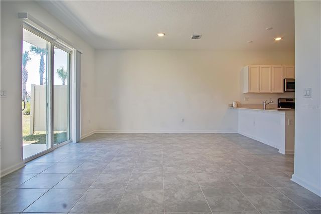 2537 SKYLINE LOOP, Kissimmee, FL 34758