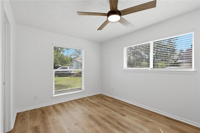 3618 Sunnybrook Lane, Bryan, TX 77802