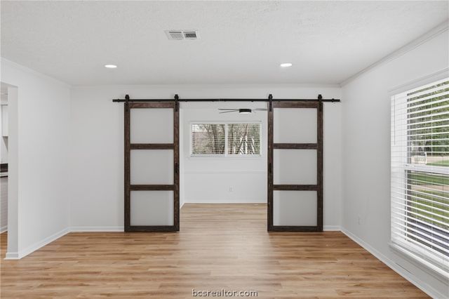 3618 Sunnybrook Lane, Bryan, TX 77802
