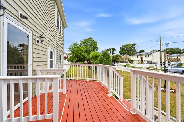 14 Nevada Road, West Babylon, NY 11704