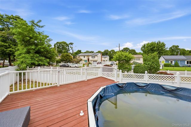 14 Nevada Road, West Babylon, NY 11704