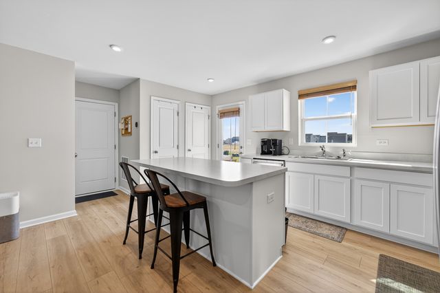 383 Thresher Street, Dekalb, IL 60115