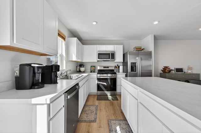 383 Thresher Street, Dekalb, IL 60115