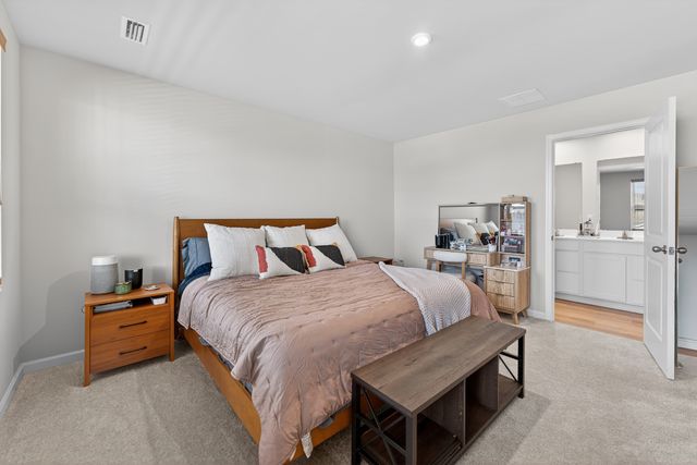 383 Thresher Street, Dekalb, IL 60115