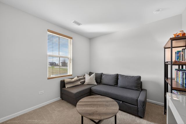 383 Thresher Street, Dekalb, IL 60115