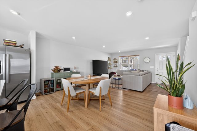 383 Thresher Street, Dekalb, IL 60115