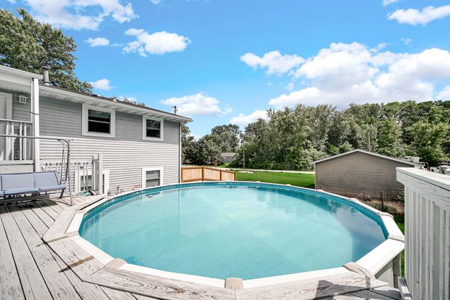 12804 Oak Street, Cedar Lake, IN 46303