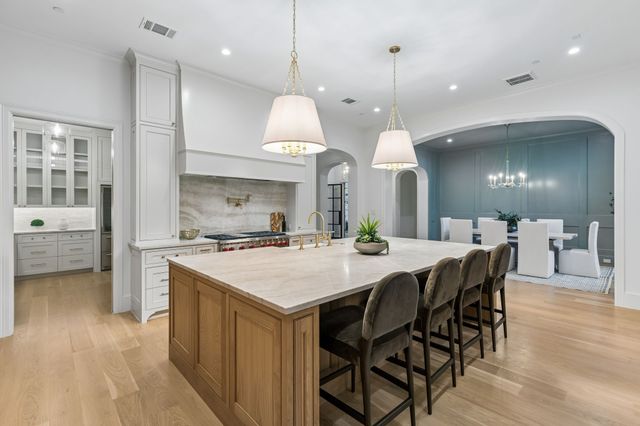 6389 Memorial Drive, Frisco, TX 75034
