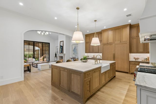 6389 Memorial Drive, Frisco, TX 75034
