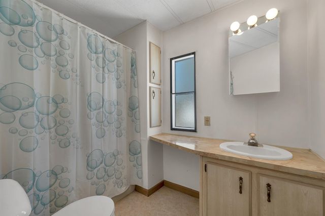 24 Donald Drive, Goffstown, NH 03045