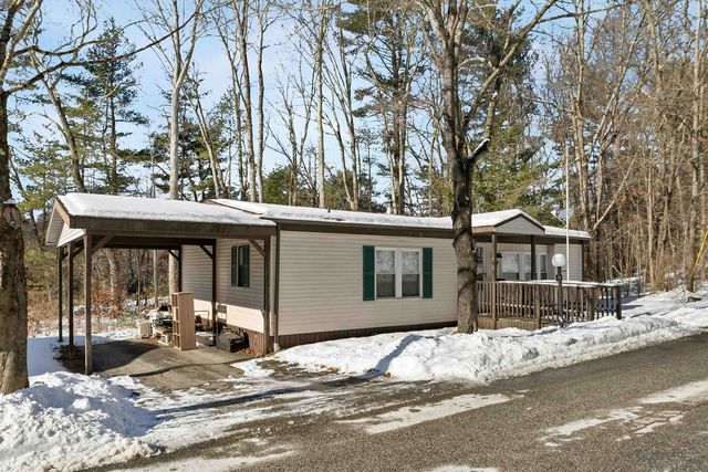 24 Donald Drive, Goffstown, NH 03045