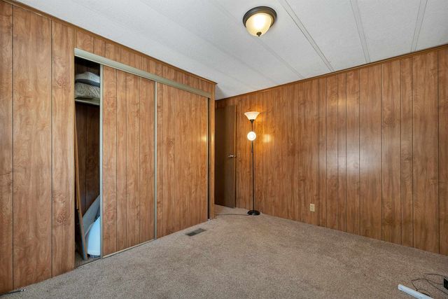 24 Donald Drive, Goffstown, NH 03045