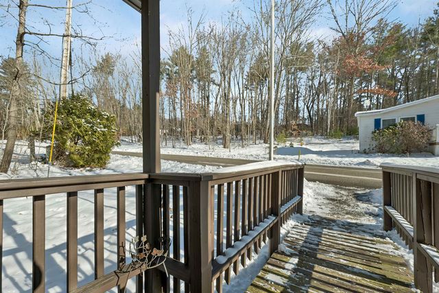 24 Donald Drive, Goffstown, NH 03045