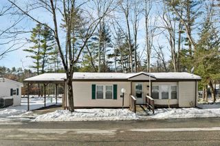 24 Donald Drive, Goffstown, NH 03045