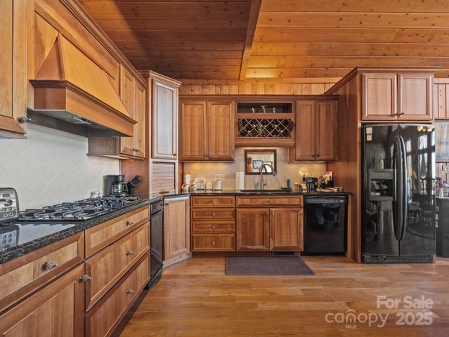 1797 Mckenzie Way, Old Fort, NC 28762