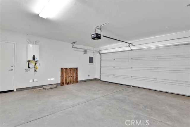 10110 Kemper Avenue, Adelanto, CA 92301