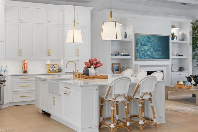 3737 Mahogany Bend DR, Naples, FL 34114