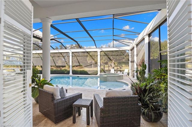 3737 Mahogany Bend DR, Naples, FL 34114