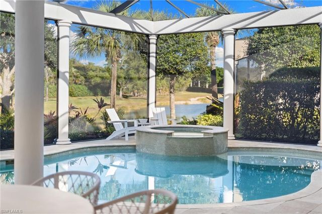 3737 Mahogany Bend DR, Naples, FL 34114