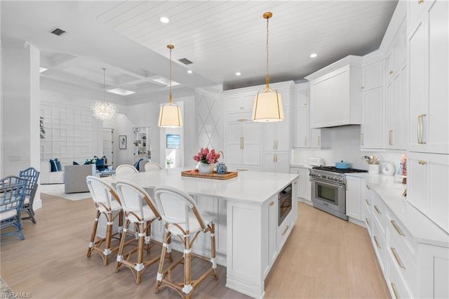 3737 Mahogany Bend DR, Naples, FL 34114