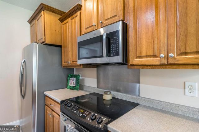 608 Twelve Oaks Drive, Warner Robins, GA 31088