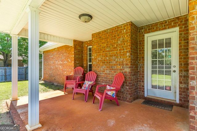 608 Twelve Oaks Drive, Warner Robins, GA 31088