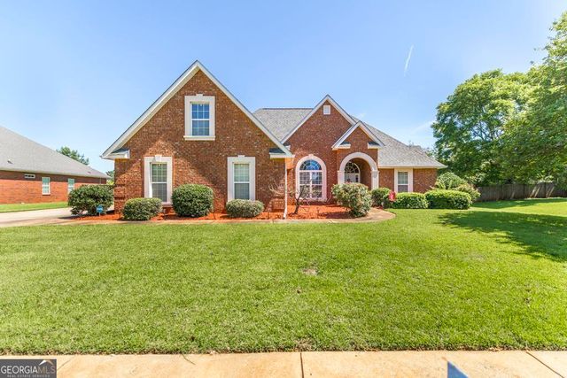 608 Twelve Oaks Drive, Warner Robins, GA 31088